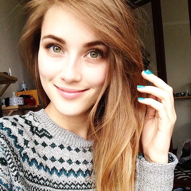 800  фотографий симпотичных девушек_0.jpg